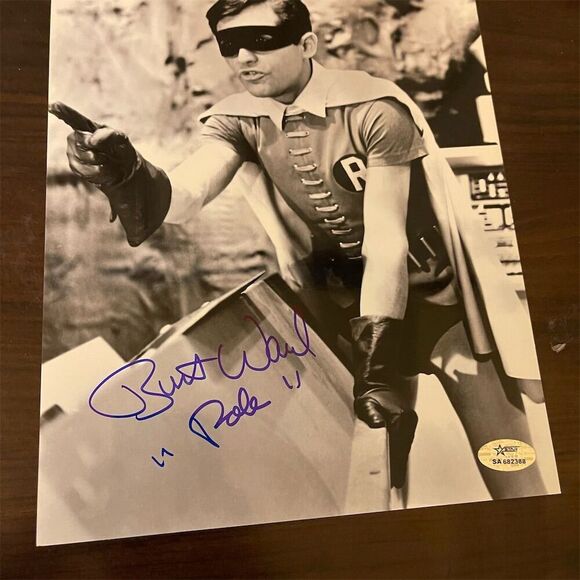 Vintage Burt Ward Signed Photo Robin Batman TV Series Original - Picture 1 of 2